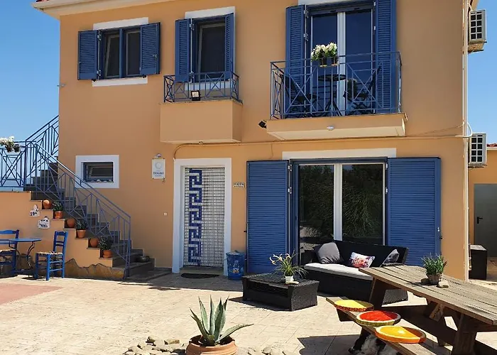 Villa Messinia Upstairs Foiniki