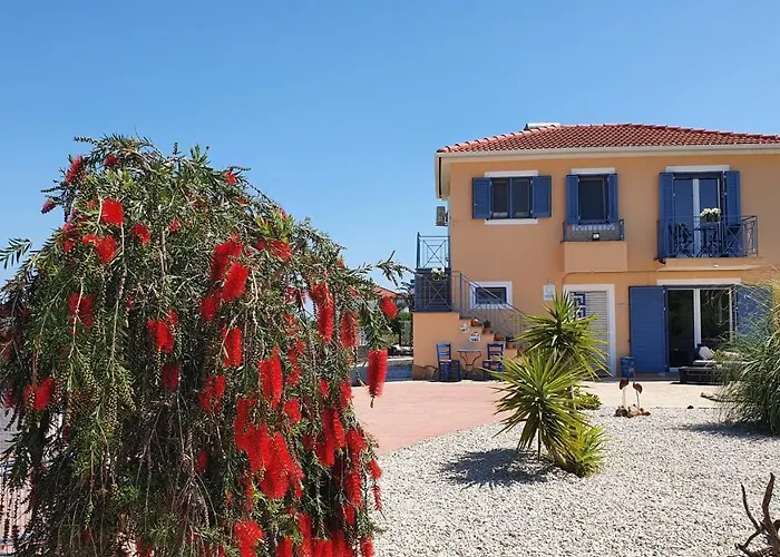 Messinia Upstairs * Foiniki