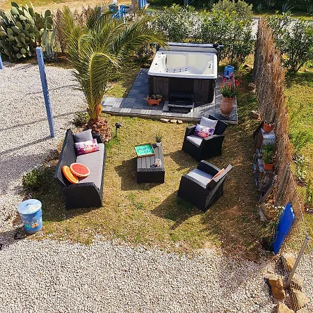 Messinia Upstairs Φοινίκι