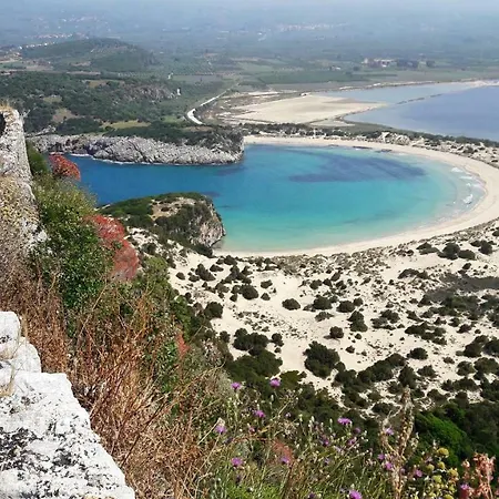 Messinia Upstairs Vila *