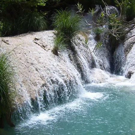 Messinia Upstairs * Foiníki
